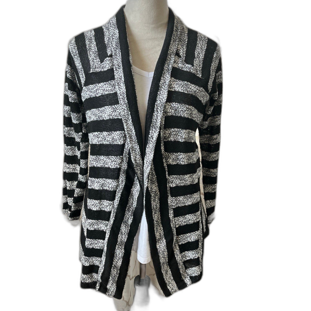 Daisy Fuentes Black White Striped Cardigan With Peplum Back Long Sleeves Small.